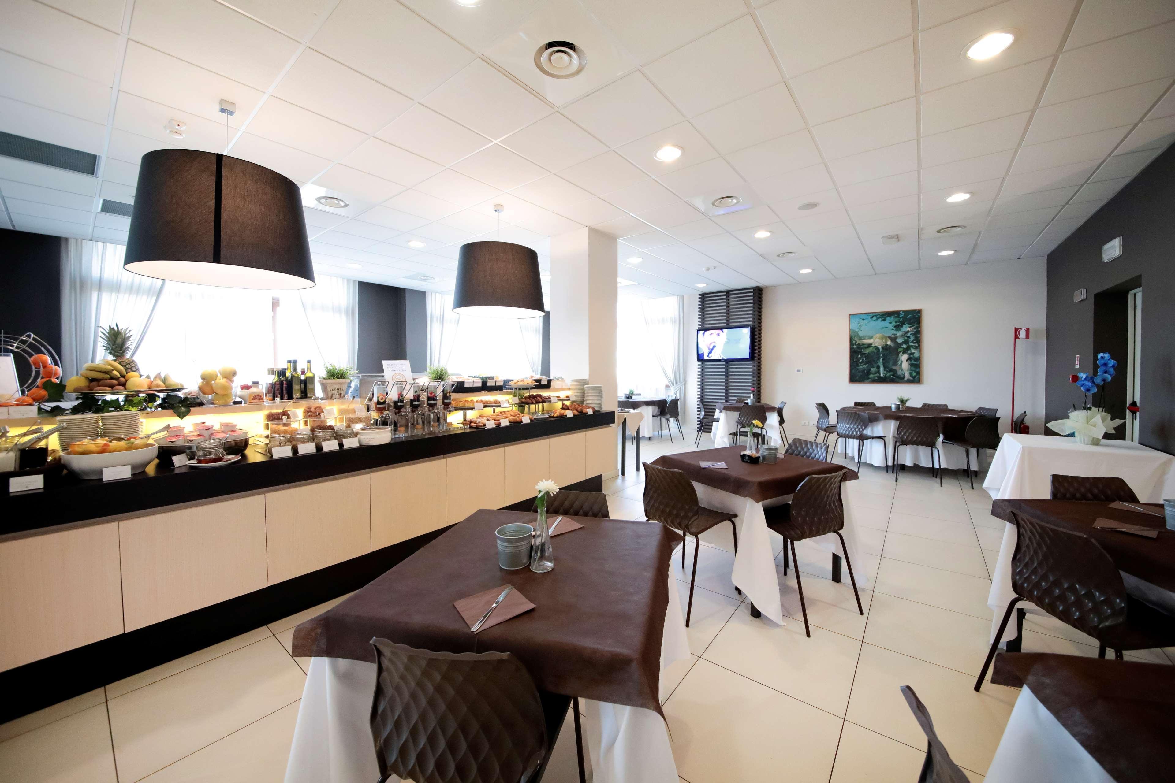 Best Western Hotel Cristallo Mantova Virgilio Exteriör bild