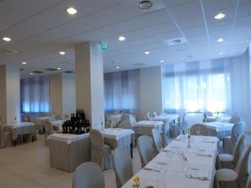 Best Western Hotel Cristallo Mantova Virgilio Exteriör bild